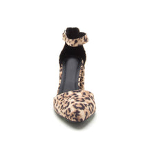 Chunky heel